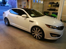 2011 Kia Optima with 20x8 MRR HR4 wheels