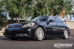 2007 Infiniti M35 with Vossen VLE-1 wheels