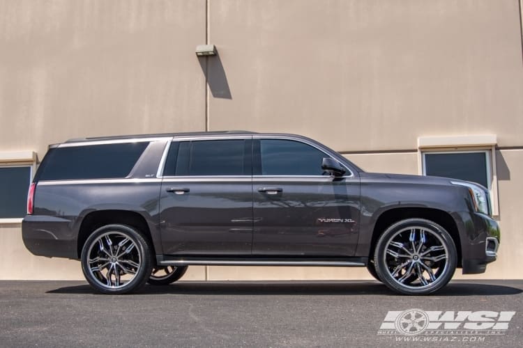 2015 GMC Yukon with Lexani Arte wheels