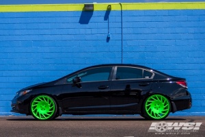 2015 Honda Civic with Vossen VLE-1 wheels