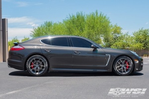 2011 Porsche Panamera with Modulare B18 wheels