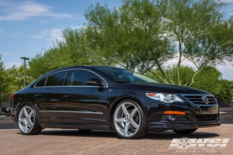 2012 Volkswagen CC with Vossen CV3-R wheels
