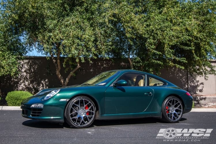 2009 Porsche 911 with Avant Garde M590 wheels
