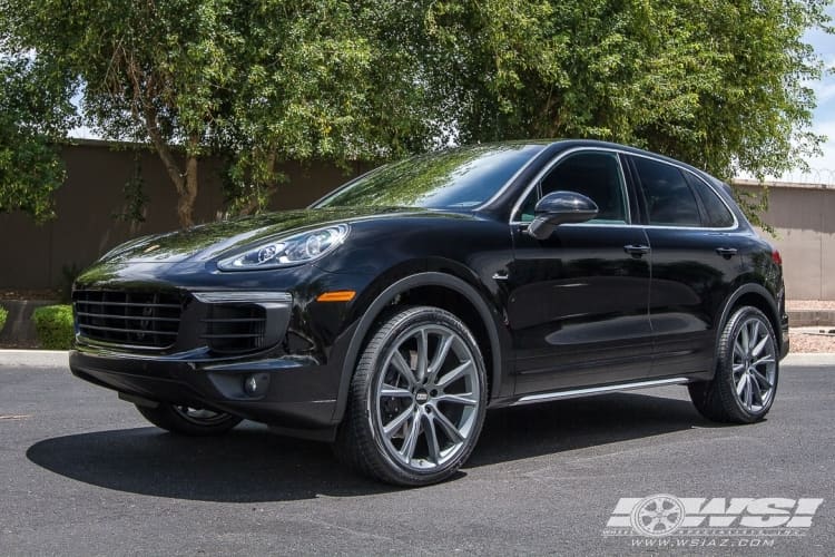 2015 Porsche Cayenne with BBS SV wheels