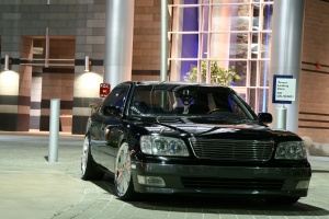 1999 Lexus LS 400 with 20x9 Work Varianza D3S wheels