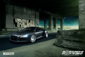 2014 Audi R8 with Vossen VLE-1 wheels