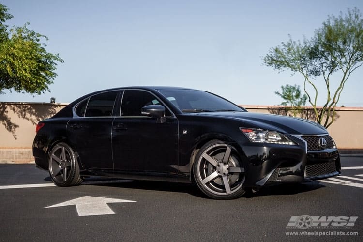 2013 Lexus GS 350 with Vossen CV3-R wheels