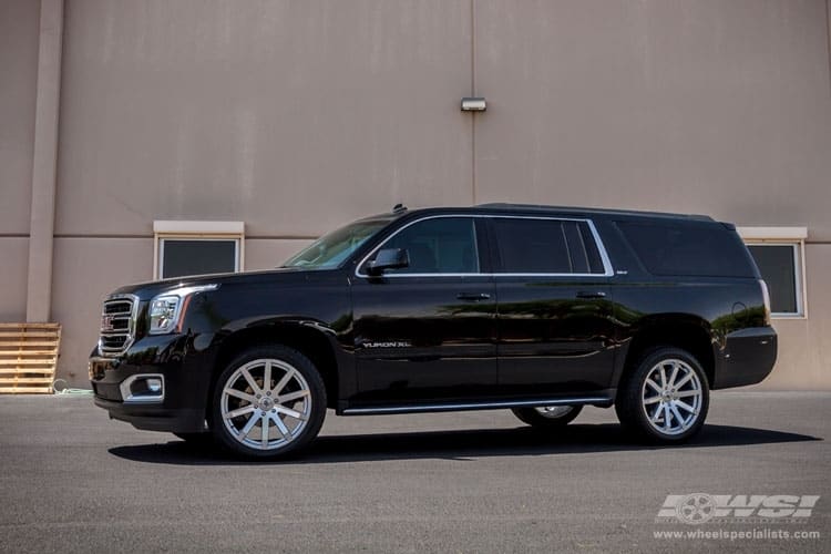2015 GMC Yukon with Black Rhino Traverse wheels