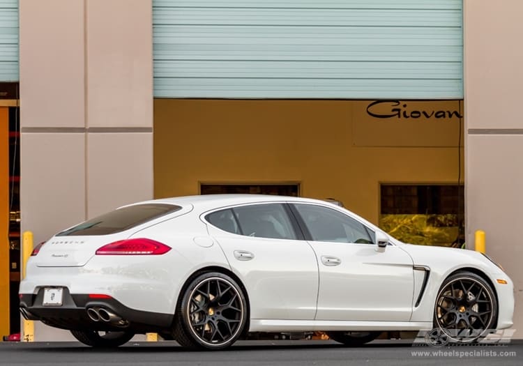 2013 Porsche Panamera with Gianelle Puerto wheels