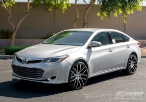 2013 Toyota Avalon with Giovanna Kilis wheels