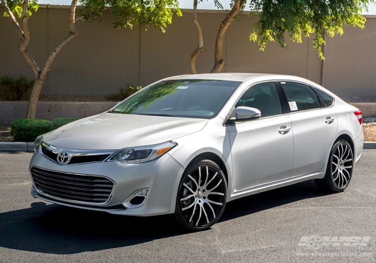 2013 Toyota Avalon with Giovanna Kilis wheels