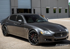 2010 Maserati Quattroporte with Giovanna Kilis wheels
