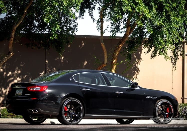 2014 Maserati Quattroporte with GFG Supremo D-2 wheels