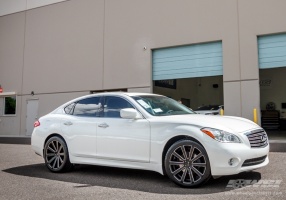 2013 Infiniti G37 with Gianelle Santoneo wheels