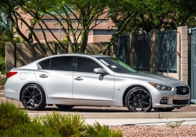 2014 Infiniti Q50 with Giovanna Andros wheels