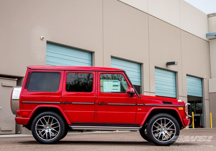 2013 Mercedes-Benz G-Class with Giovanna Kilis wheels