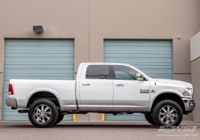 2013 RAM 2500 with Hostile Knuckles-8 wheels