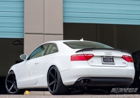 2012 Audi A5 with Giovanna Mecca-RL wheels