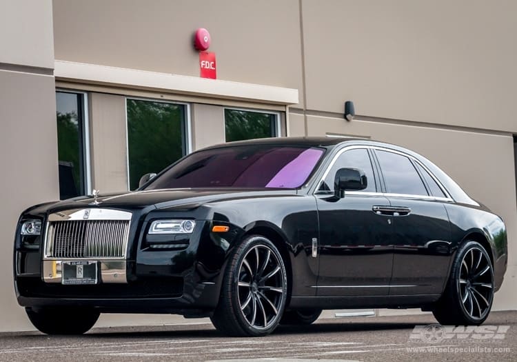 2012 Rolls-Royce Ghost with Gianelle Cuba-10 wheels