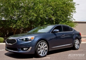2014 Kia Cadenza with Gianelle Santo-2SS wheels
