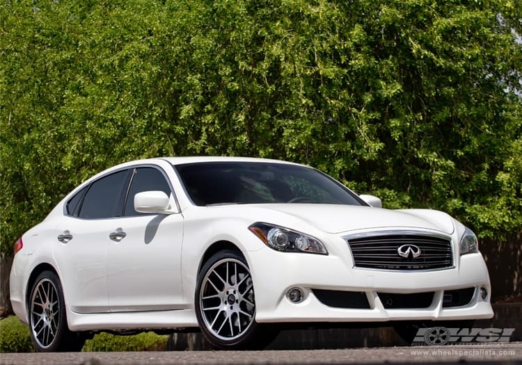 2013 Infiniti G37 with Giovanna Yerevan wheels
