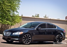 2012 Jaguar XF with Gianelle Cuba-10 wheels