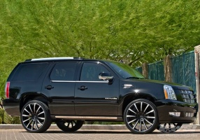 2013 Cadillac Escalade with Gianelle Cuba-12 wheels