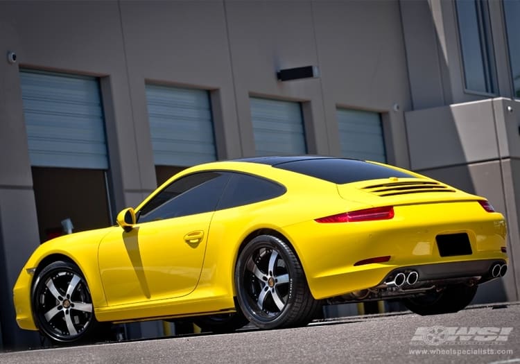 2013 Porsche 911 with Vossen VVS-084 wheels
