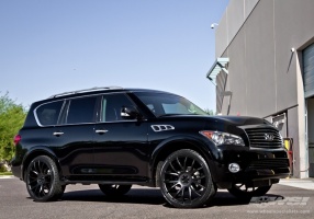 2013 Infiniti QX56 with Giovanna Siena wheels