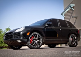 2011 Porsche Cayenne with Gianelle Puerto wheels