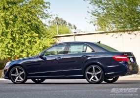 2013 Mercedes-Benz E-Class with Vossen CV3 wheels