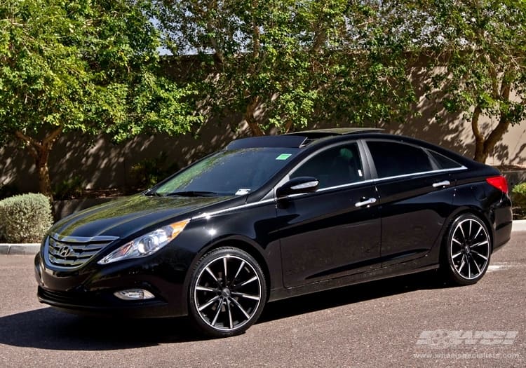 2013 Hyundai Sonata with Gianelle Cuba-10 wheels