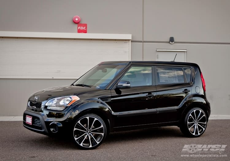 2013 Kia Soul with Enkei SVX wheels