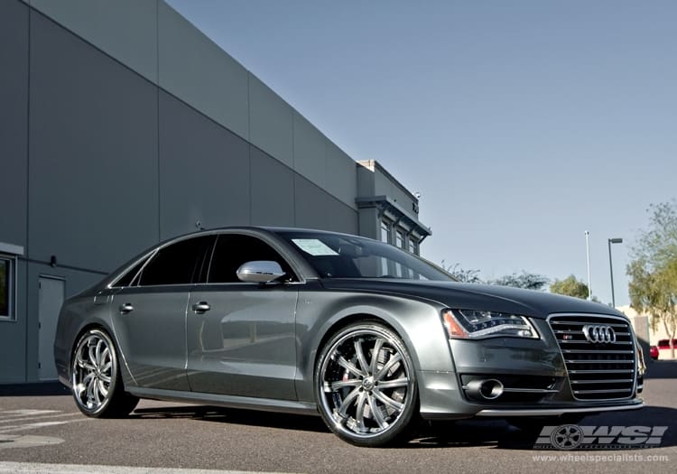 2013 Audi S8 with Savini SV-37S wheels