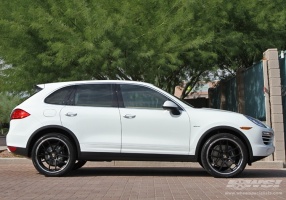 2012 Porsche Cayenne with Giovanna Monza wheels