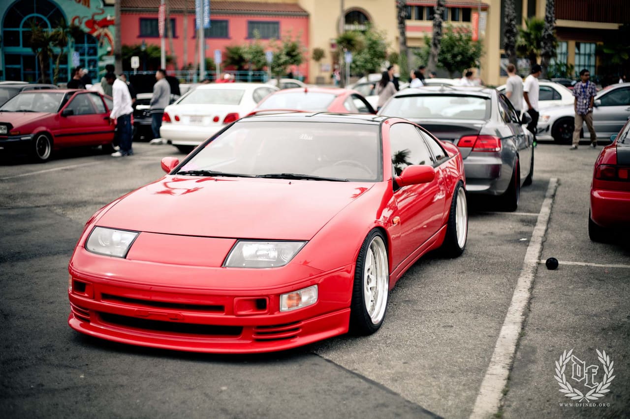 1990 Nissan 300ZX 2-seat with 18x9.5 RegaMaster Desmond WiseSports wheels