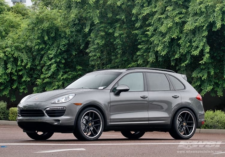 2012 Porsche Cayenne with Giovanna Monza wheels