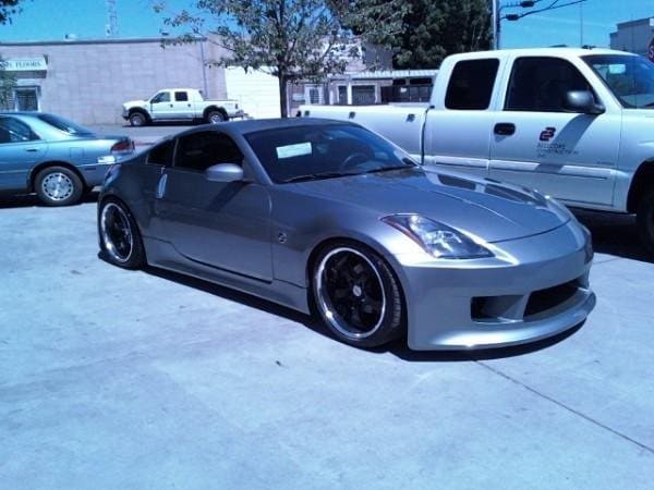 2003 Nissan 350Z with 19x10 AME Shallen cx wheels
