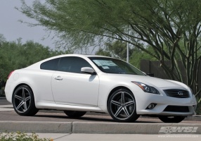 2012 Infiniti G37 with Vossen CV5 wheels