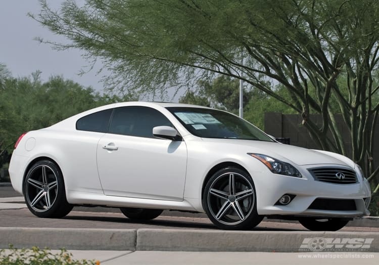 2012 Infiniti G37 with Vossen CV5 wheels