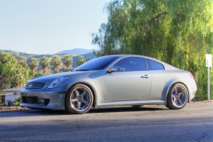 2004 Infiniti G35 with 19x9.5 Volk Racing GTS wheels