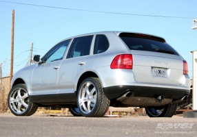 2009 Porsche Cayenne with CEC 856 wheels