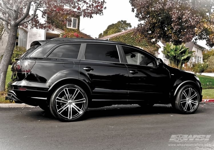 2011 Audi Q7 with CEC 883 SUV wheels