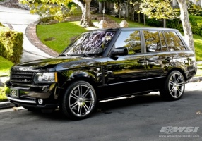 2011 Land Rover Range Rover with CEC 883 wheels