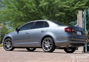 2010 Volkswagen Jetta with BBS CK wheels