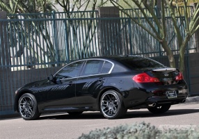 2012 Infiniti G37 with Giovanna Yerevan wheels