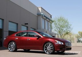 2012 Nissan Maxima with MKW Avenue A601 wheels