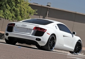 2012 Audi R8 with Savini Cast BS-2 wheels