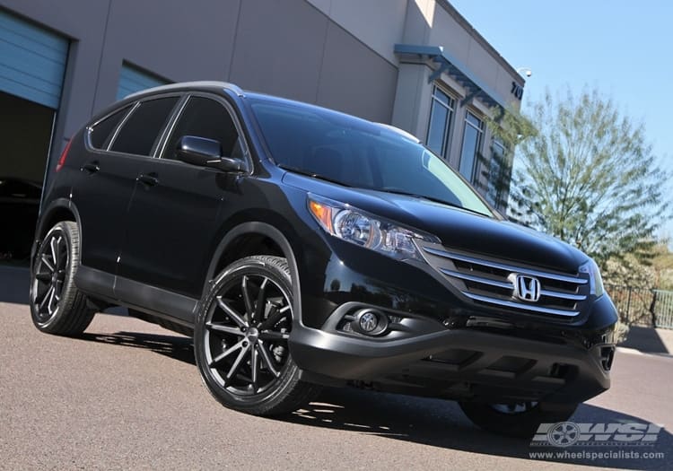 2012 Honda CR-V with Gianelle Spidero-5 wheels