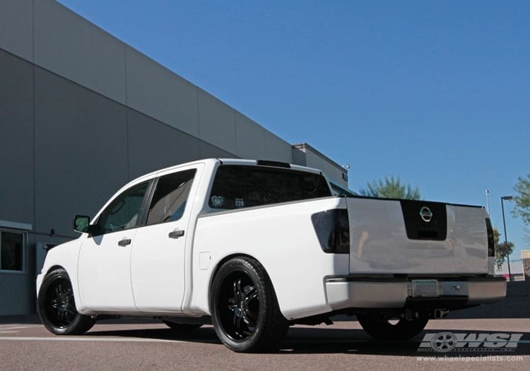 2008 Nissan Titan with MKW M105 wheels